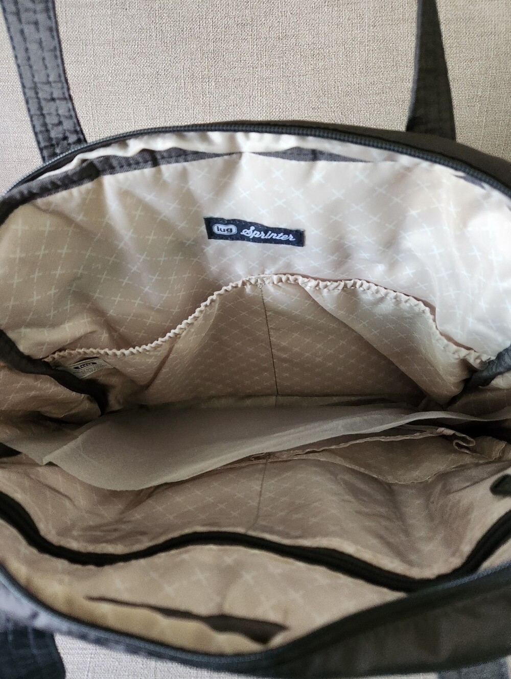Lug Sprinter Bag - Picture 4 of 6